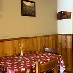 L'abreny בית הארחה ברוסון